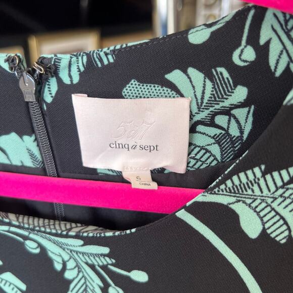 Cinq a Sept Bia Crewneck Tie-side Palm-print Mini Dress - Picture 4 of 9